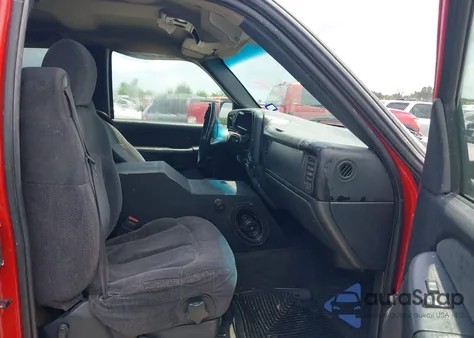 1999 Chevrolet Silverado 1500 Ls z USA, uszkodzony, nr VIN 2GCEK19TXX1296128